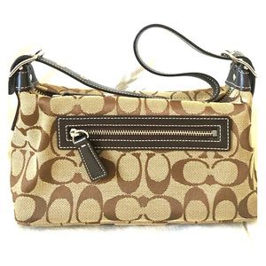 Coach Signature purse